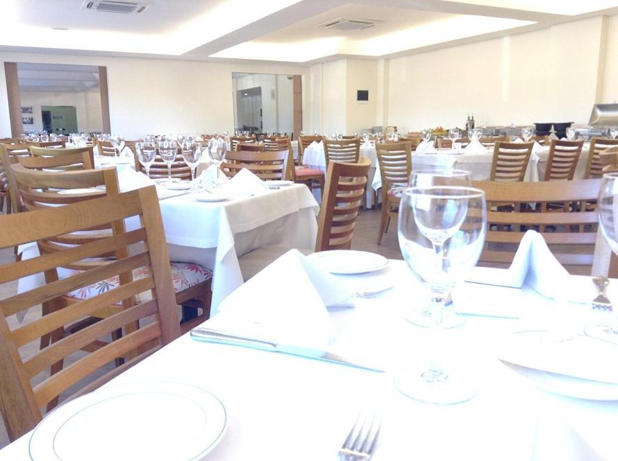 Itu Plaza Hotel Luaran gambar