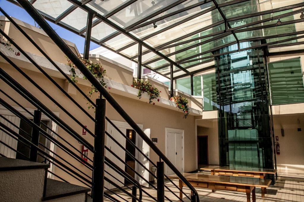 Itu Plaza Hotel Luaran gambar